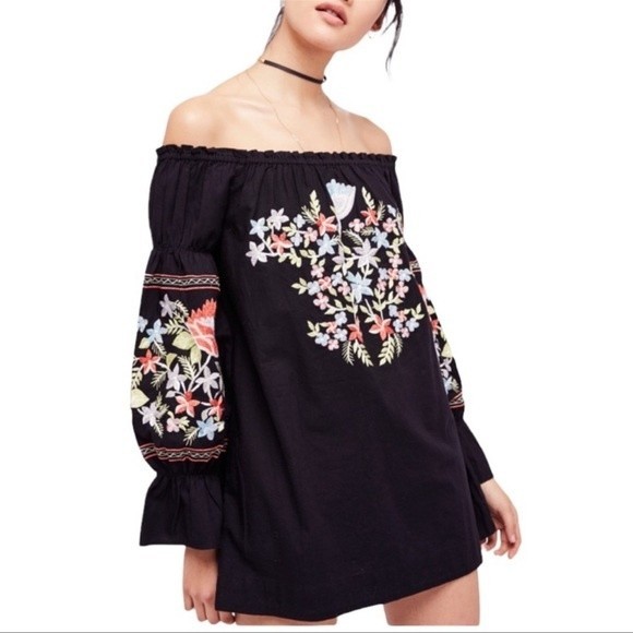 Free People Fleur Du Jour Black Floral Embroidered Off Shoulder Mini Dress XS - Picture 1 of 16